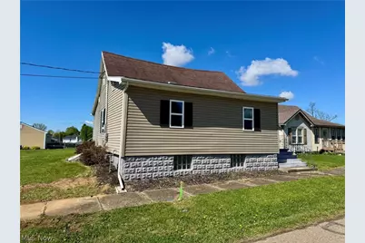 308 N Chestnut Street N, Gnadenhutten, OH 44629 - Photo 3