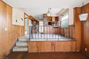 25478 Maidstone Ln, Beachwood, OH 44122 - Photo 7