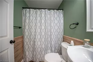 324 Charlotte Ave SE, Canton, OH 44707 - Photo 15