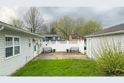 9841 Green Drive, Windham, OH 44288 - Photo 7