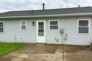 9841 Green Dr, Windham, OH 44288 - Photo 9