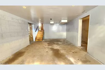 20051 Hillcrest Drive, Euclid, OH 44117 - Photo 39