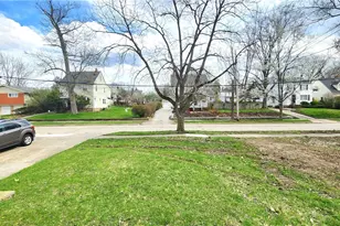 20051 Hillcrest Dr, Euclid, OH 44117 - Photo 9