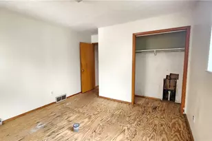 20051 Hillcrest Dr, Euclid, OH 44117 - Photo 23