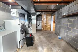 20051 Hillcrest Dr, Euclid, OH 44117 - Photo 41