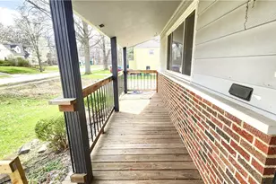 20051 Hillcrest Dr, Euclid, OH 44117 - Photo 7