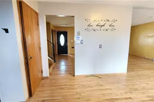 20051 Hillcrest Dr, Euclid, OH 44117 - Photo 17