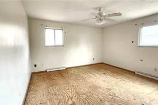 20051 Hillcrest Dr, Euclid, OH 44117 - Photo 31