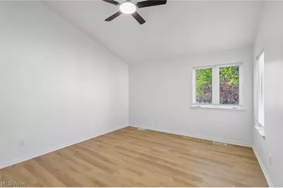710 Erie Road, Eastlake, OH 44095 - Photo 31