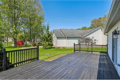 710 Erie Road, Eastlake, OH 44095 - Photo 43