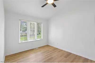 710 Erie Road, Eastlake, OH 44095 - Photo 19
