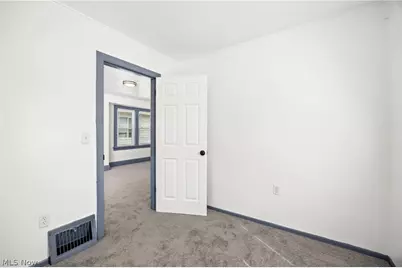 961 Wyley Avenue, Akron, OH 44306 - Photo 19
