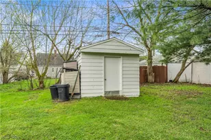 13004 Rockside Rd, Garfield Heights, OH 44125 - Photo 23