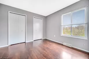 7390 Creekwood Dr, North Royalton, OH 44133 - Photo 13