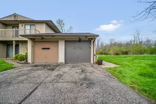 7390 Creekwood Dr, North Royalton, OH 44133 - Photo 29