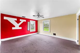1345 Ohio Ave, Youngstown, OH 44504 - Photo 11