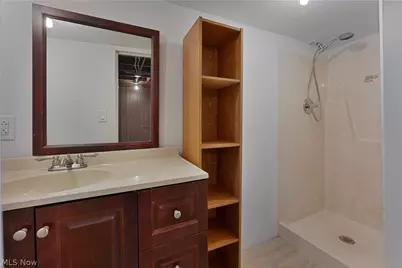 190 Struthers Liberty Road, Campbell, OH 44405 - Photo 17
