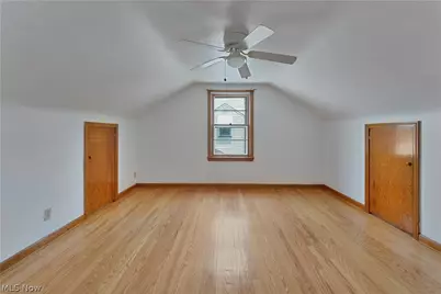 190 Struthers Liberty Road, Campbell, OH 44405 - Photo 11
