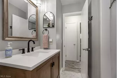 30404 Oakdale Road, Willowick, OH 44095 - Photo 13