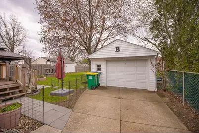 30404 Oakdale Road, Willowick, OH 44095 - Photo 31