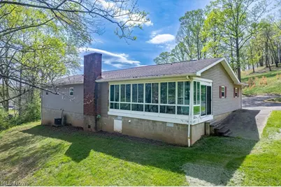 146 Graham Place, Davisville, WV 26142 - Photo 3