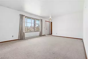 2430 Easton St NE, Canton, OH 44721 - Photo 7
