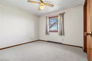 2430 Easton St NE, Canton, OH 44721 - Photo 17