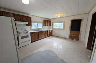 14644 State Route 37 E, Crooksville, OH 43731 - Photo 5