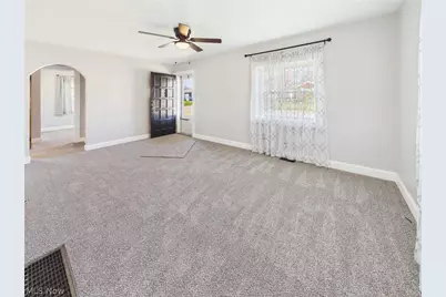 2702 Cleveland Avenue, Parkersburg, WV 26104 - Photo 3
