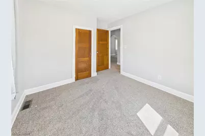 2702 Cleveland Avenue, Parkersburg, WV 26104 - Photo 9
