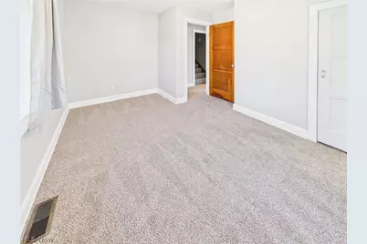 2702 Cleveland Avenue, Parkersburg, WV 26104 - Photo 11