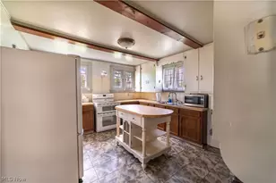 105 W Main St, Canfield, OH 44406 - Photo 15