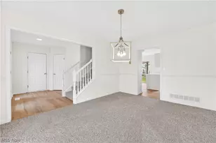 87 Crystal Ct, Brunswick, OH 44212 - Photo 5