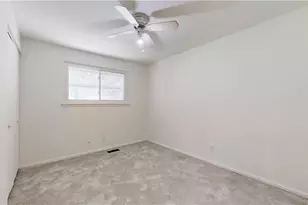 4790 Robinwood Dr, Mentor, OH 44060 - Photo 23