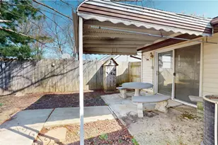 4790 Robinwood Dr, Mentor, OH 44060 - Photo 5
