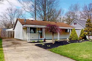 4790 Robinwood Dr, Mentor, OH 44060 - Photo 3