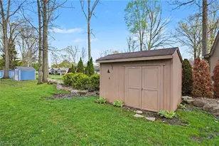 295 Sleepy Hollow Dr, Canfield, OH 44406 - Photo 33