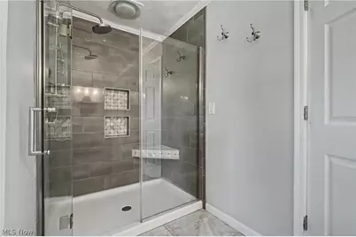 295 Sleepy Hollow Drive, Canfield, OH 44406 - Photo 21
