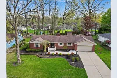 295 Sleepy Hollow Drive, Canfield, OH 44406 - Photo 3
