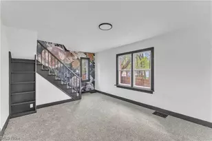 304 E Union St, Medina, OH 44256 - Photo 9