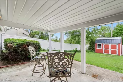 686 Portage Lakes Drive, New Franklin, OH 44319 - Photo 37