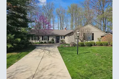 19338 Idlewood Trail, Strongsville, OH 44149 - Photo 1