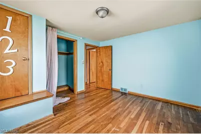 2227 Fenwick Road, University Heights, OH 44118 - Photo 37