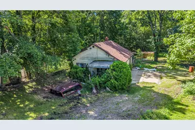 1664 Woods Road, Akron, OH 44306 - Photo 3