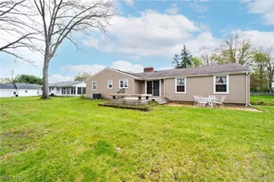 122 Garwood Dr, Canfield, OH 44406 - Photo 49