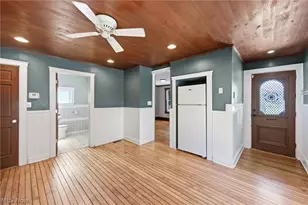 801 College Ave, Loveland, OH 44113 - Photo 13
