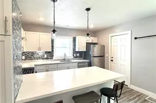 1745 E 30th St, Lorain, OH 44055 - Photo 7