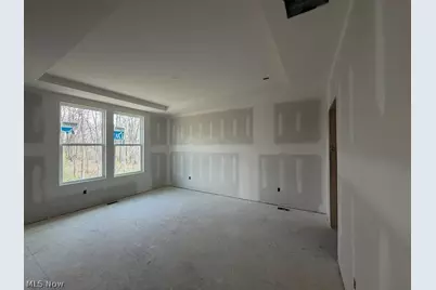 2073 Glenmont Drive, Brunswick, OH 44212 - Photo 7
