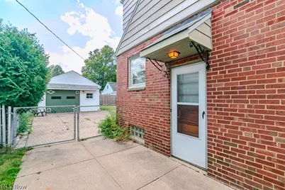 306 E 323rd Street, Willowick, OH 44095 - Photo 39