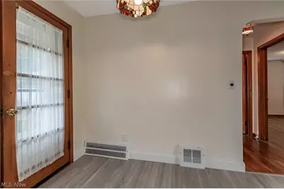 306 E 323rd Street, Willowick, OH 44095 - Photo 13